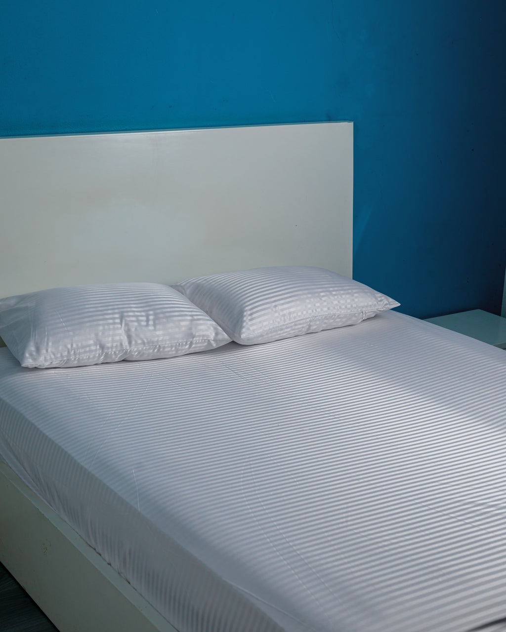 ملاءة سرير - استيك - مقلمة - قماش مصرى عالى الجودة