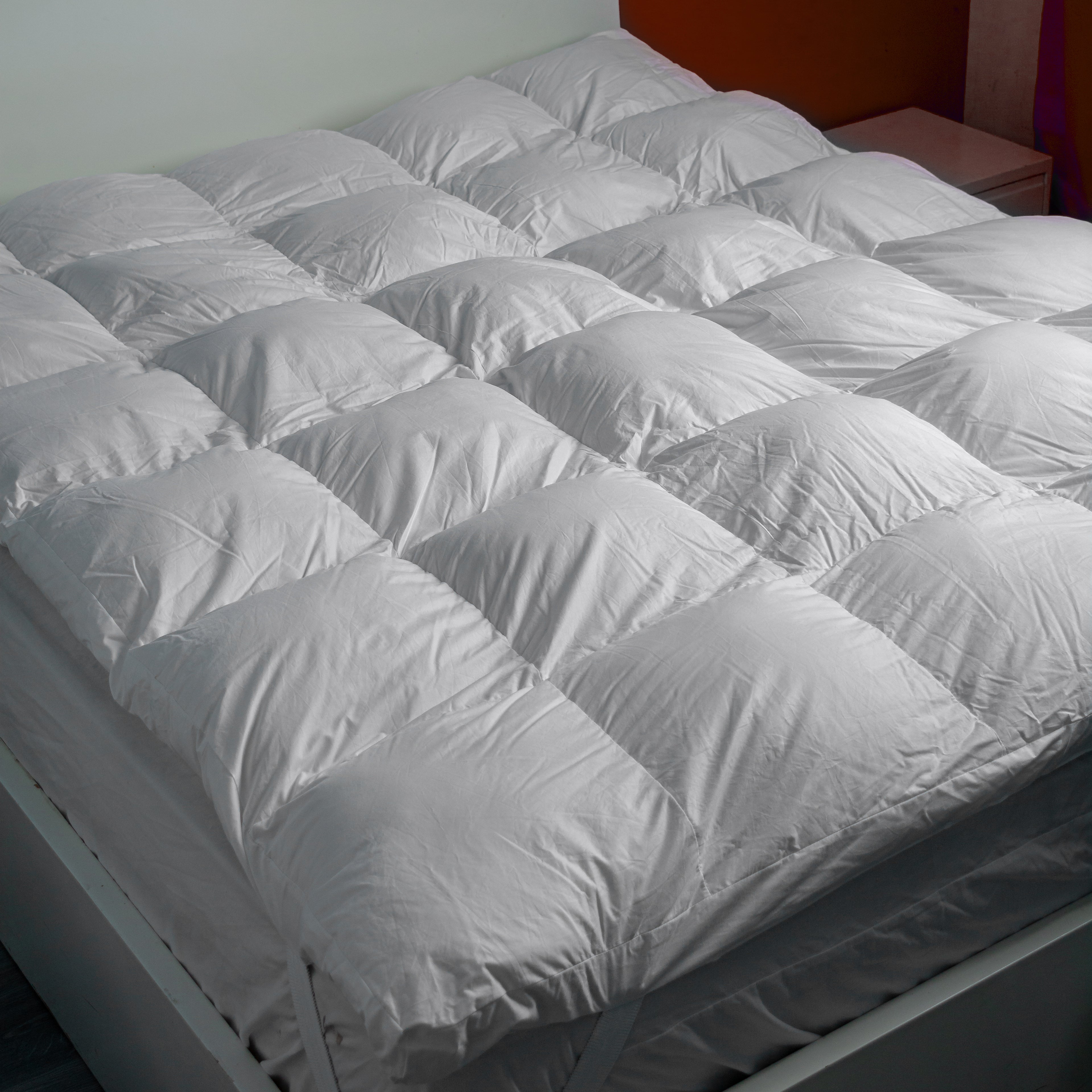 Premium Feather Alternative - Mattress Topper